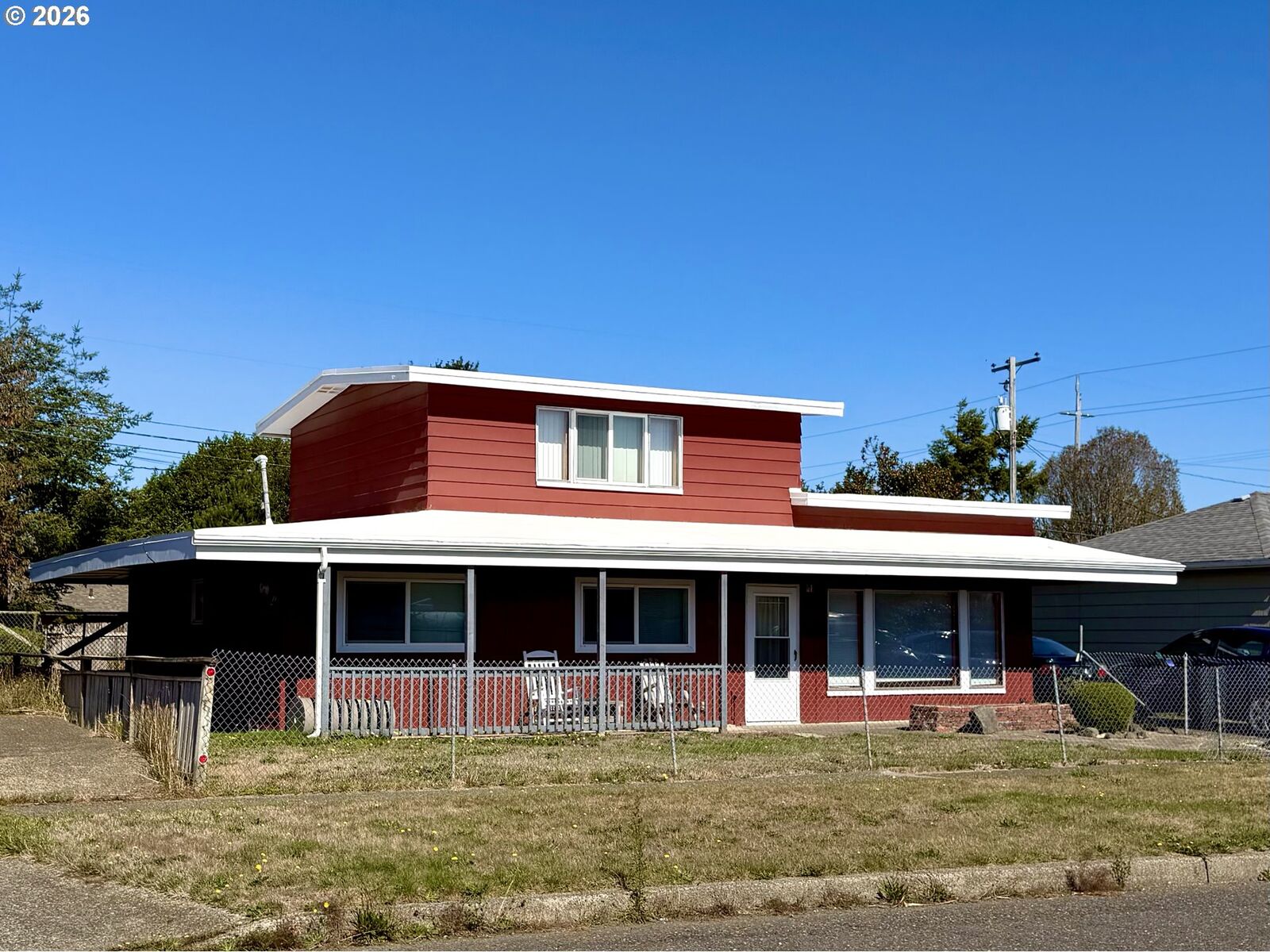 Property Photo: 964 Michigan Ave OR 97420
