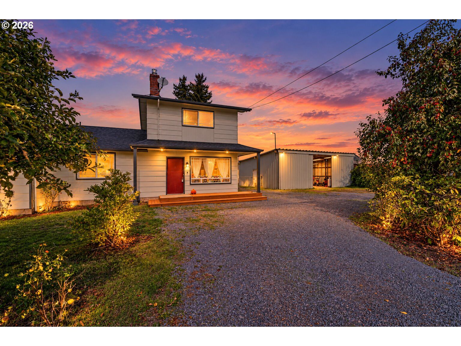 Property Photo:  33025 Camas Swale Rd  OR 97426 