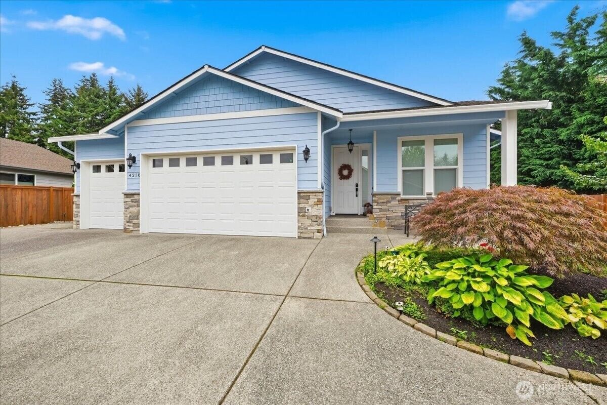 Property Photo: 4218 143rd Street SE WA 98296