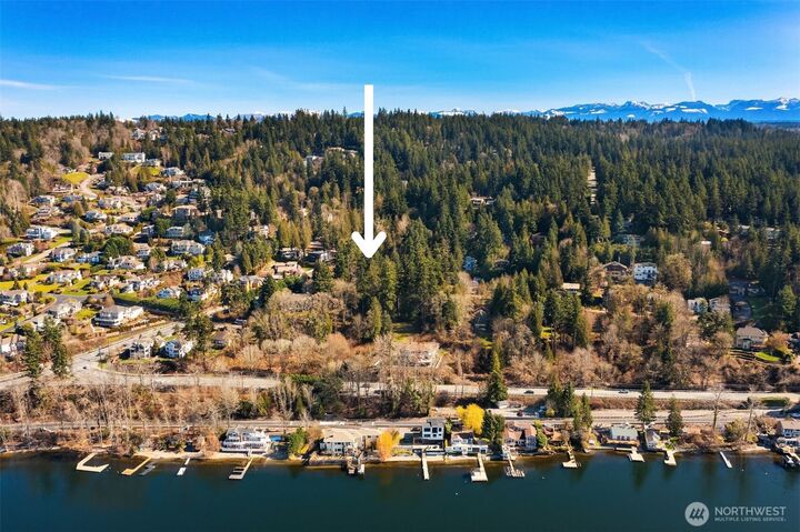 Property Photo:  11 Xx  205th Avenue NE  WA 98075 