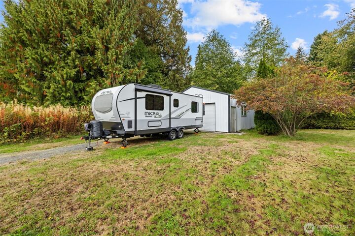 Property Photo: 17124 State Route 9 SE WA 98296