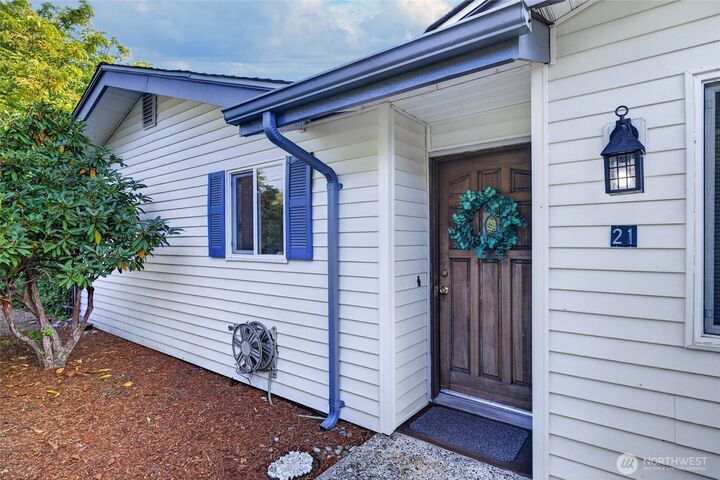Property Photo: 4200 84 Street NE 21 WA 98270