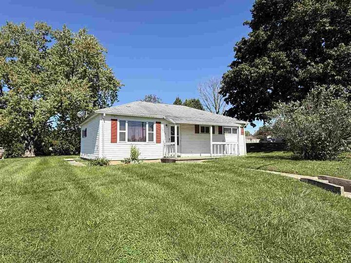 Property Photo: 1800 S L Street IN 47374