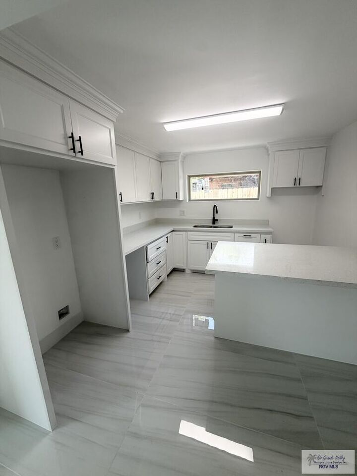 Property Photo:  300 Gloria St.  TX 78521 