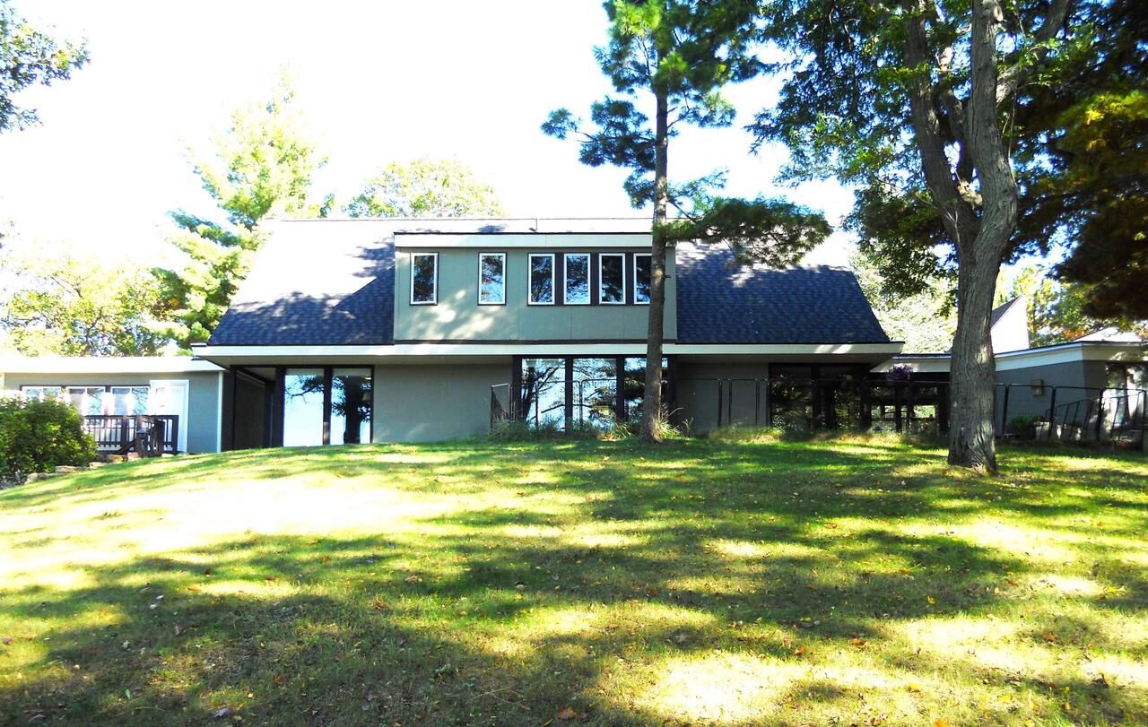 Property Photo: 322 Silver Lake Drive WI 53901