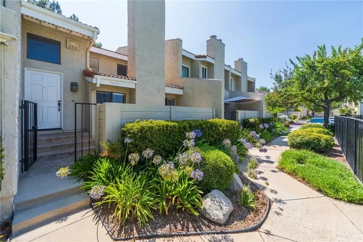 Property Photo:  5694 E Los Angeles  CA 93063 
