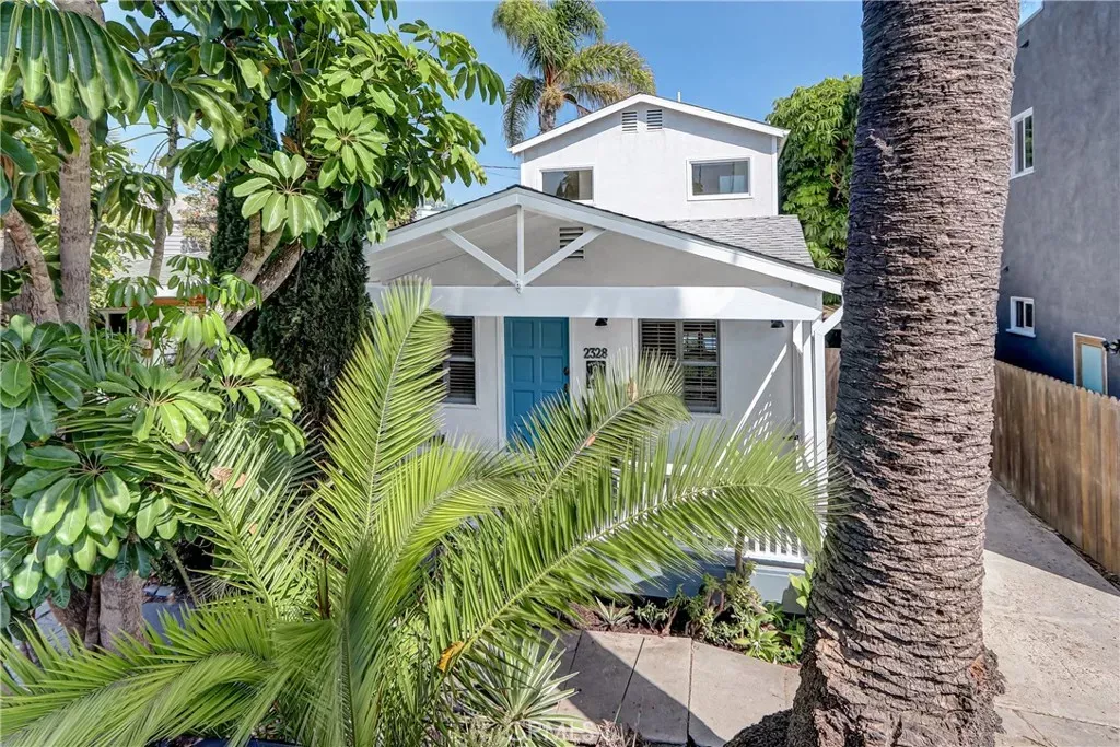 Property Photo: 2328 Beach Avenue CA 90291
