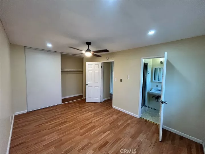 Property Photo:  737 E 5th 12  CA 90802 