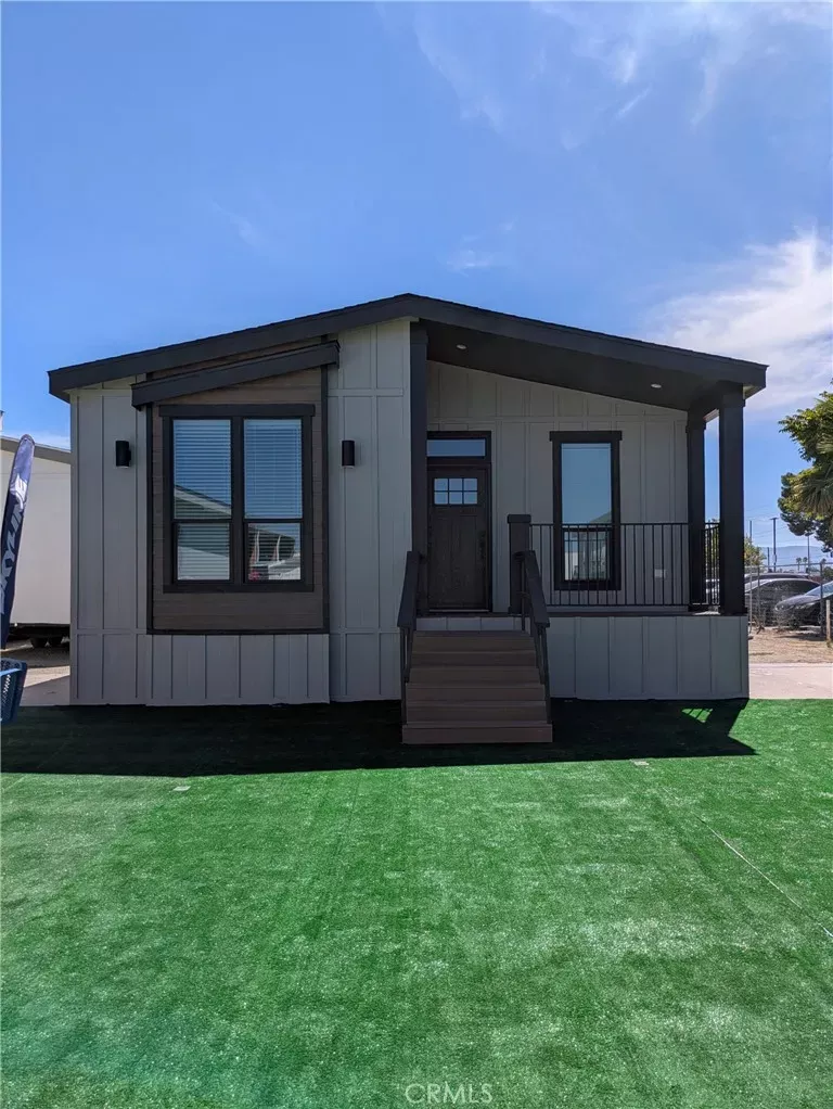 Property Photo:  60071 Palm Oasis Avenue  CA 92262 