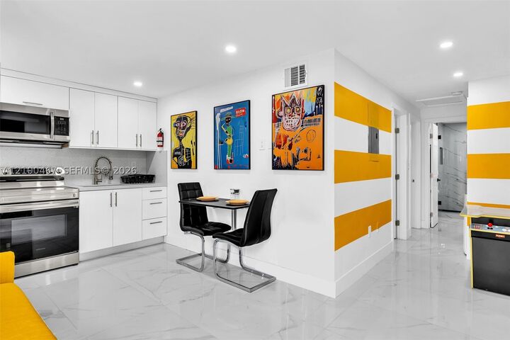 Property Photo:  923 NW 110th St B  FL 33168 