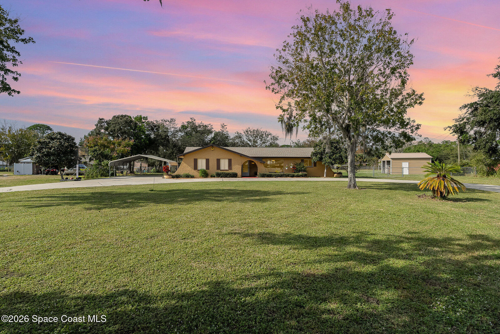 Property Photo: 2721 Sullivan Court FL 32926