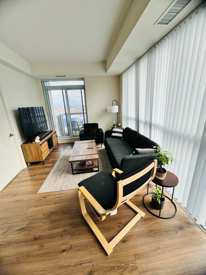 Property Photo:  349 Rathburn Road W 1706  ON L5B 0C8 