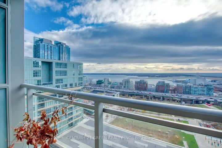 Property Photo:  15 Iceboat Terrace 2308  ON M5V 4A5 