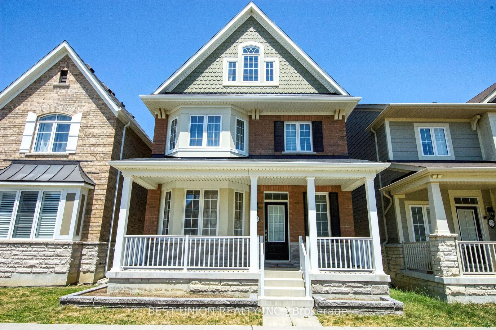 Property Photo:  196 Donald Sim Avenue  ON L6B 0Z1 