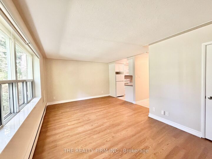 Property Photo:  55 Beechwood Place 110  ON N6C 1H7 