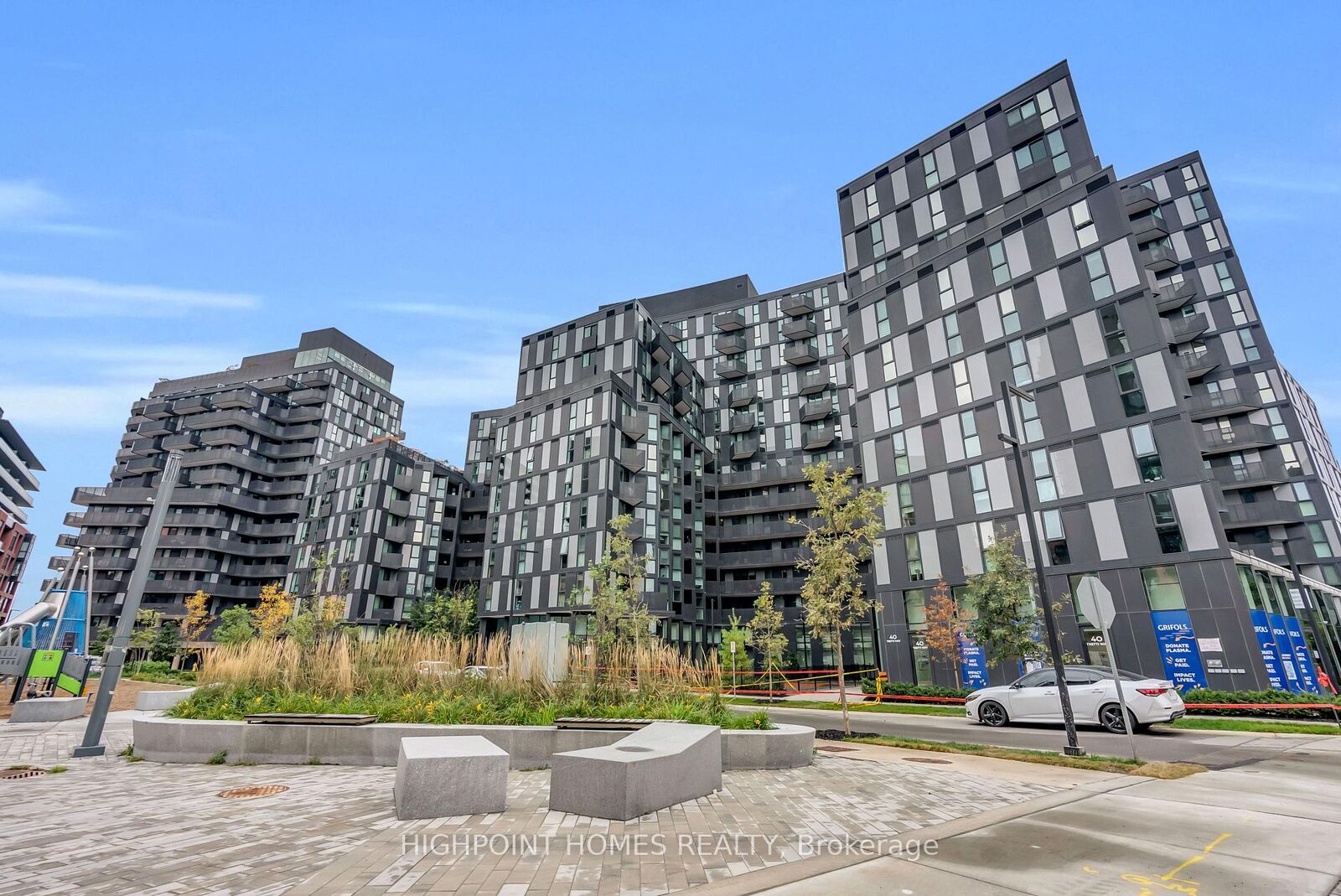 Property Photo:  30 Tretti Way 610  ON M3H 0E3 
