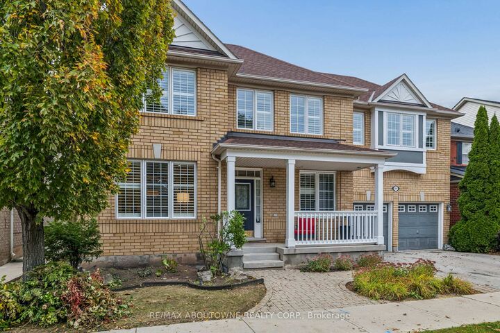 Property Photo:  2163 Blackforest Crescent  ON L6M 4T7 