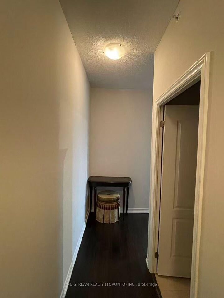Property Photo:  8323 Kennedy Road 506  ON L3R 5W7 