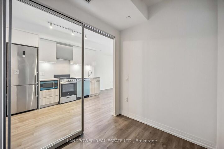 Property Photo:  251 Jarvis Street 1435  ON M5B 2C2 