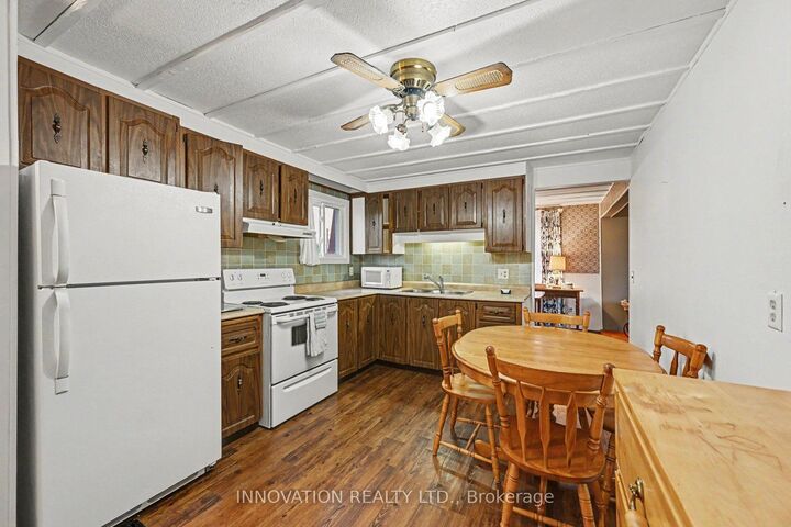 Property Photo:  170 Adelaide Street  ON K0A 1A0 