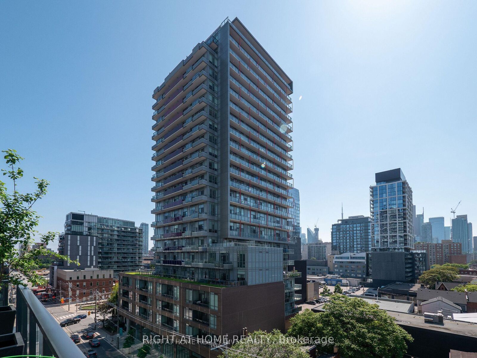 Property Photo:  120 Parliament Street 8  ON M5A 0N6 