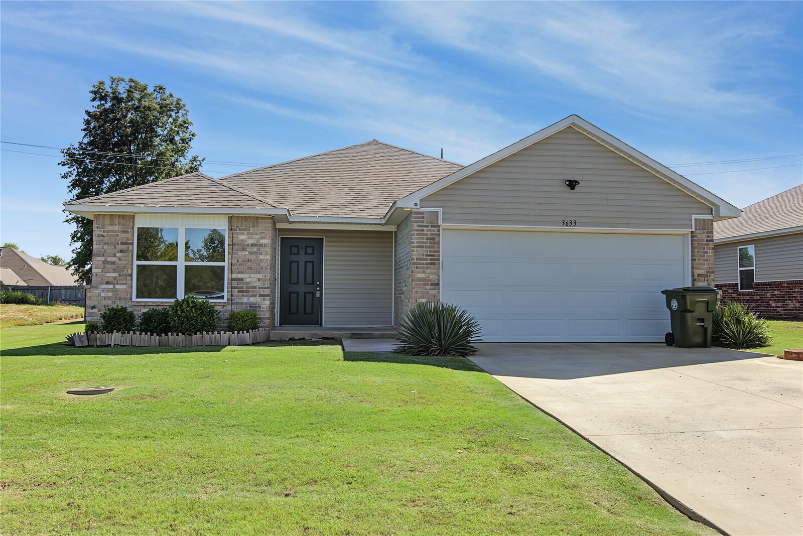 Property Photo:  3633 E Augusta Avenue  OK 74403 