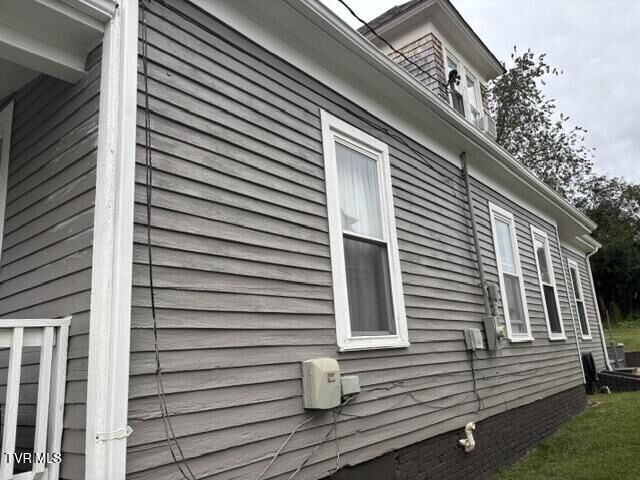 Property Photo:  325 Lee Street  VA 24201 