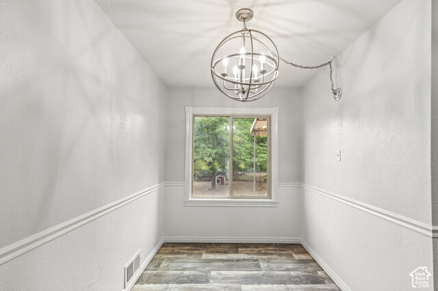 Property Photo: 220 E 200 N UT 84701