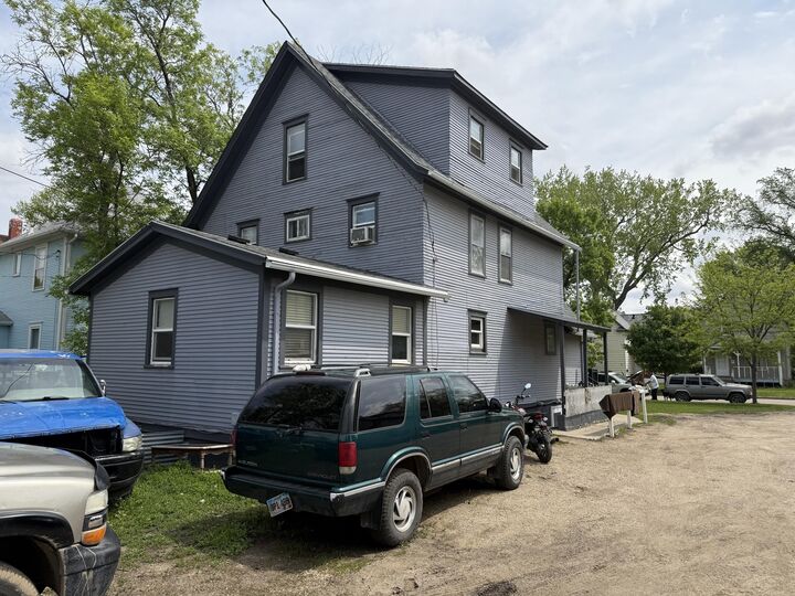 Property Photo: 415 N Lincoln Street SD 57401