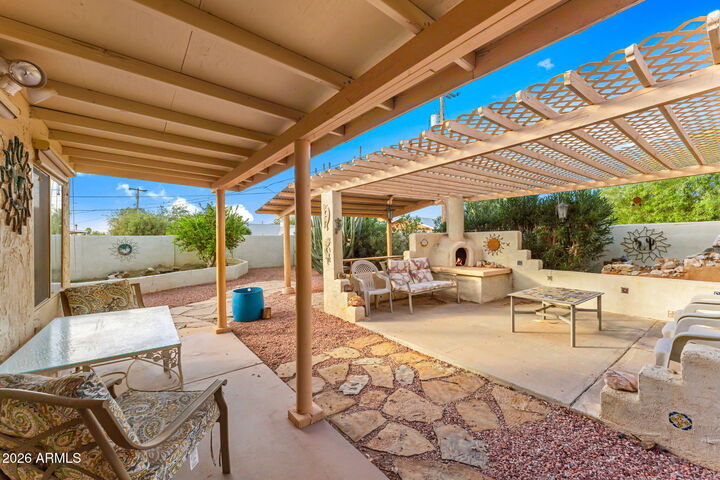 Property Photo:  210 Debs Circle  AZ 85342 