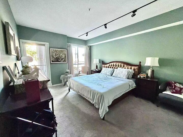 Property Photo:  5670 Hampton Place 209  BC V6T 2G1 