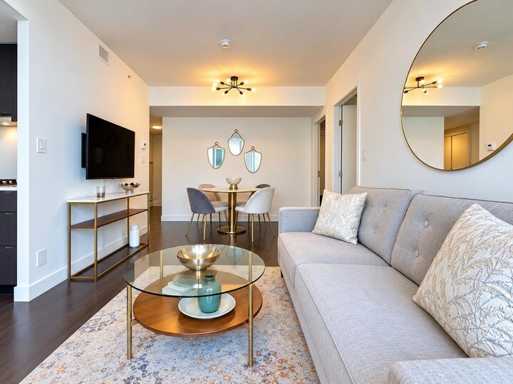 Property Photo:  161 E 1st Avenue 601  BC V6A 0G1 
