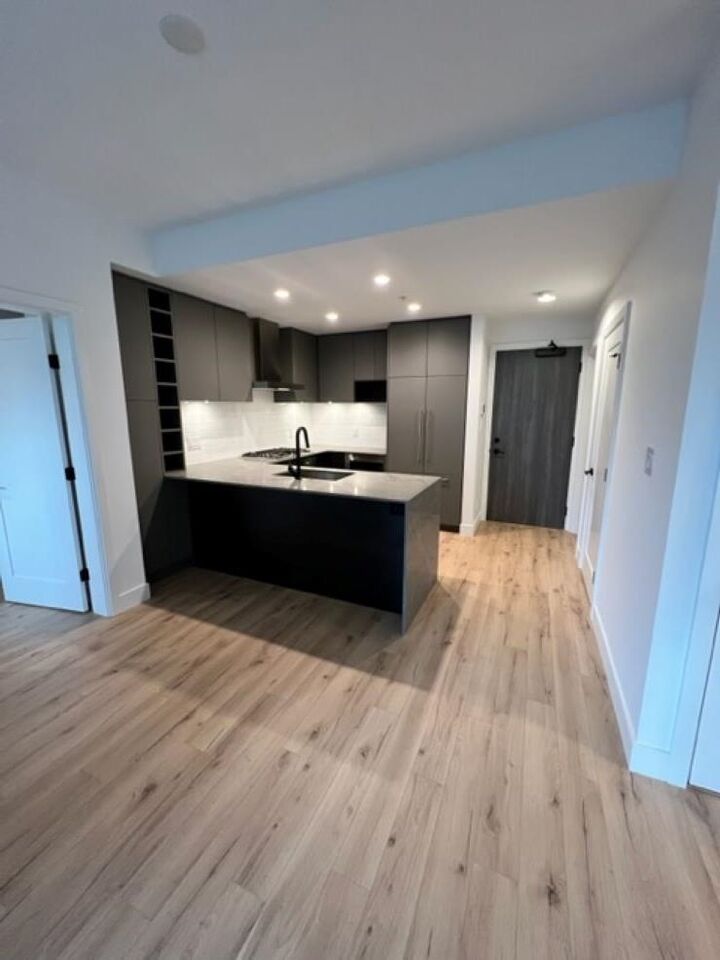 Property Photo:  3131 Murray Street 223  BC V3H 0L9 