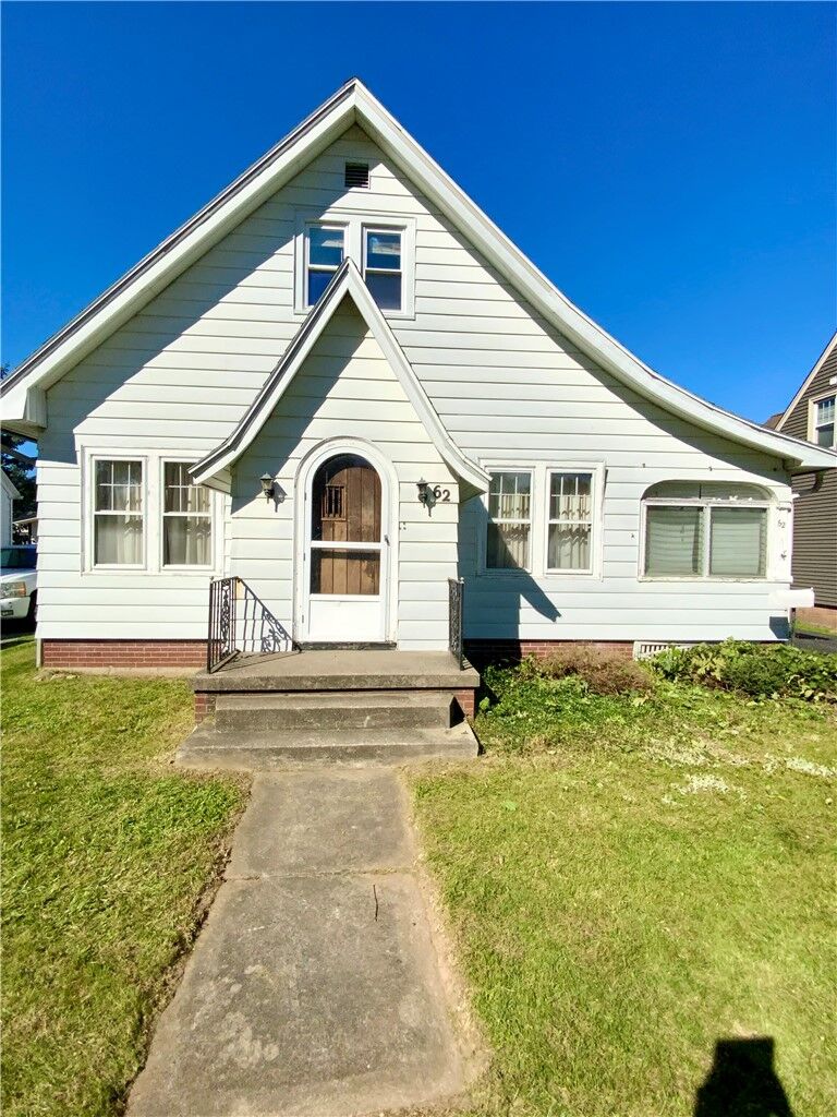 Property Photo:  62 Simmons Street  NY 14606 