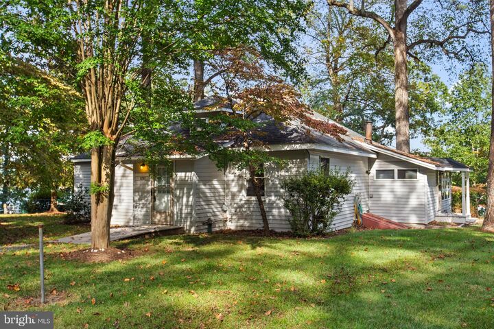 Property Photo:  2237 Garrity Road  MD 20685 