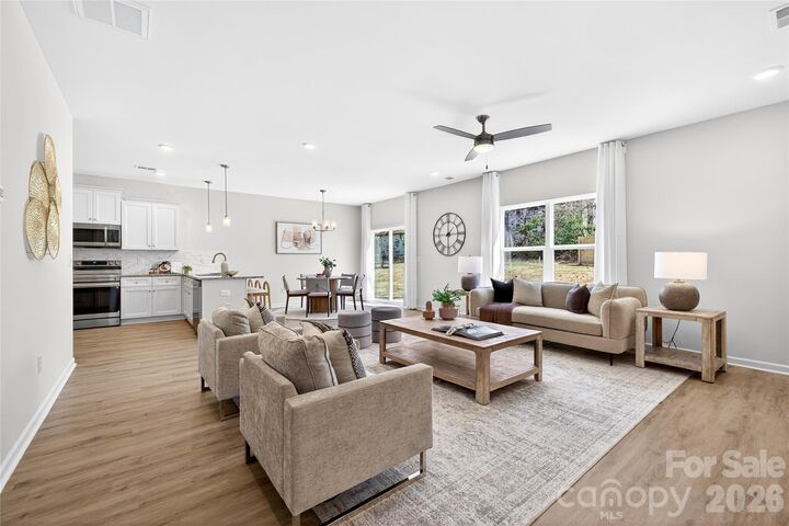 Property Photo:  312 E Glendale Avenue  NC 28120 