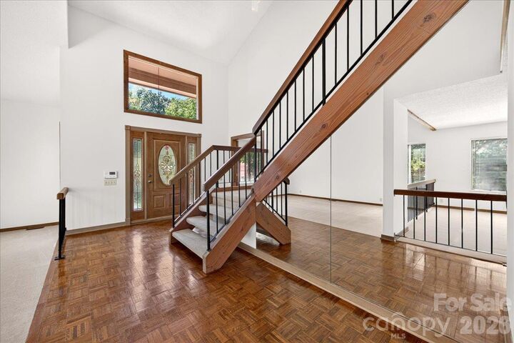 Property Photo: 6133 Rhone Drive NC 28226