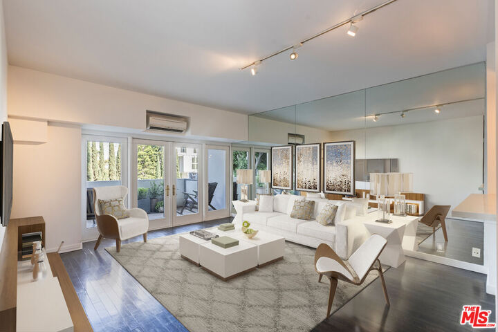 Property Photo: 1155 N La Cienega Blvd, Unit 110 CA 90069