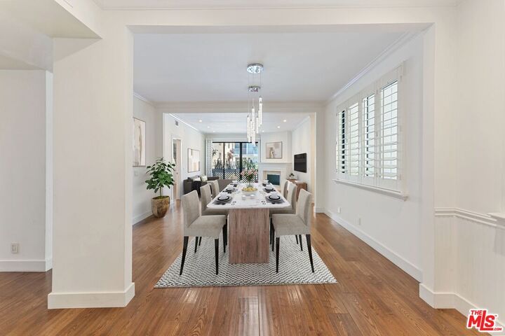 Property Photo:  2031 S Bentley Ave, Unit 107  CA 90025 