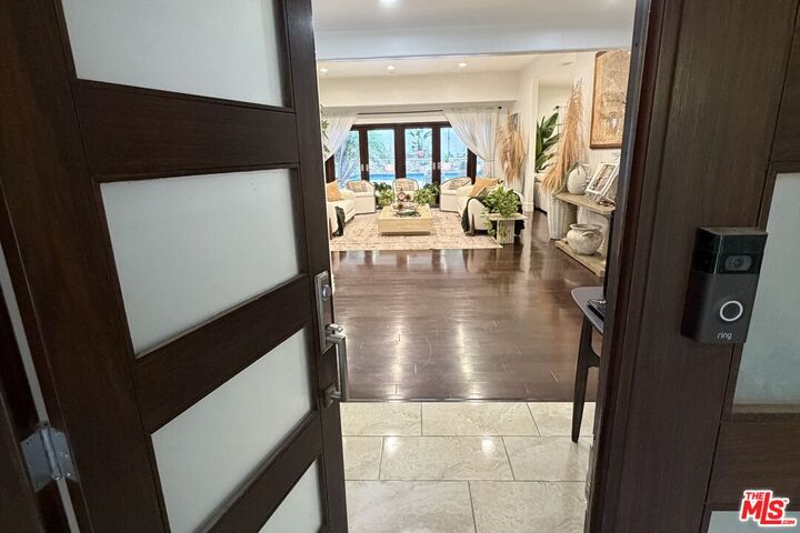 Property Photo:  1727 San Ysidro Dr  CA 90210 