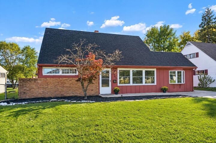 Property Photo:  2963 Louise Avenue  OH 43123 
