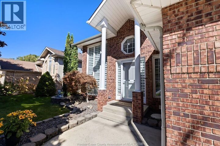 Property Photo:  1520 Maple  ON N9J 3L3 