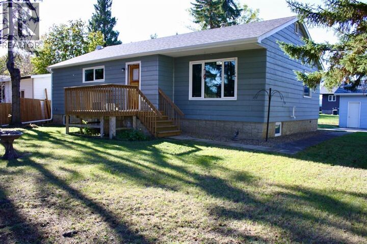Property Photo:  20 2nd Street East  SK S0M 2C0 