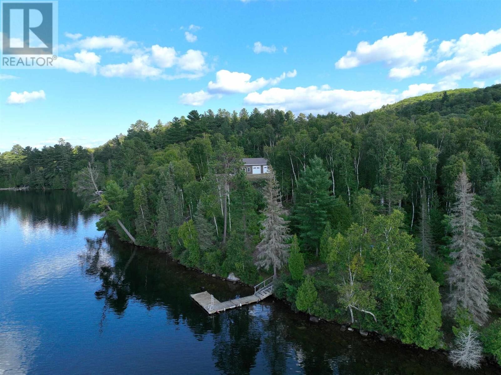 Property Photo:  944 Dunlop Shores Rd  ON P5A 2S9 