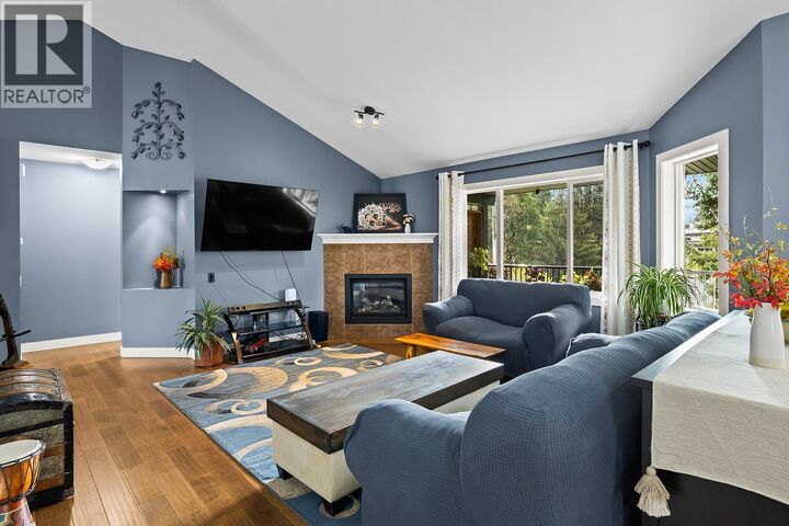 Property Photo:  2095 Bernau Court  BC V4V 2M7 