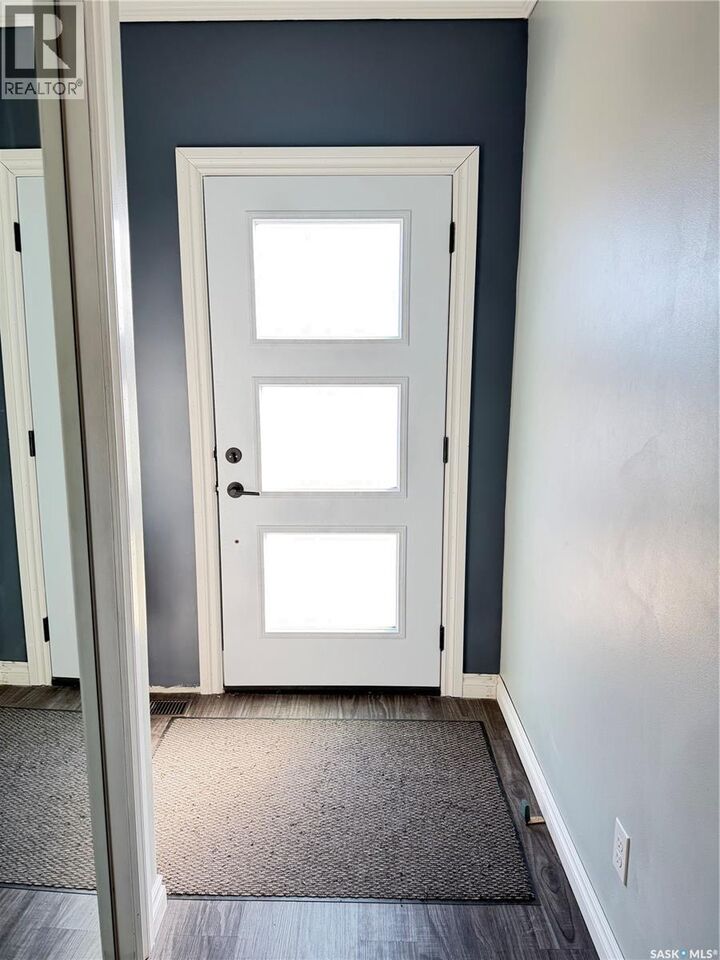 Property Photo:  513 Milne Crescent  SK S4A 2K7 