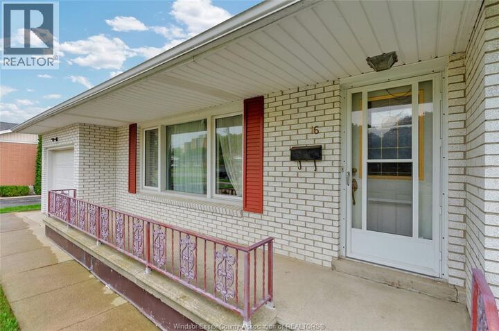 Property Photo:  16 Pulford  ON N8H 2J3 