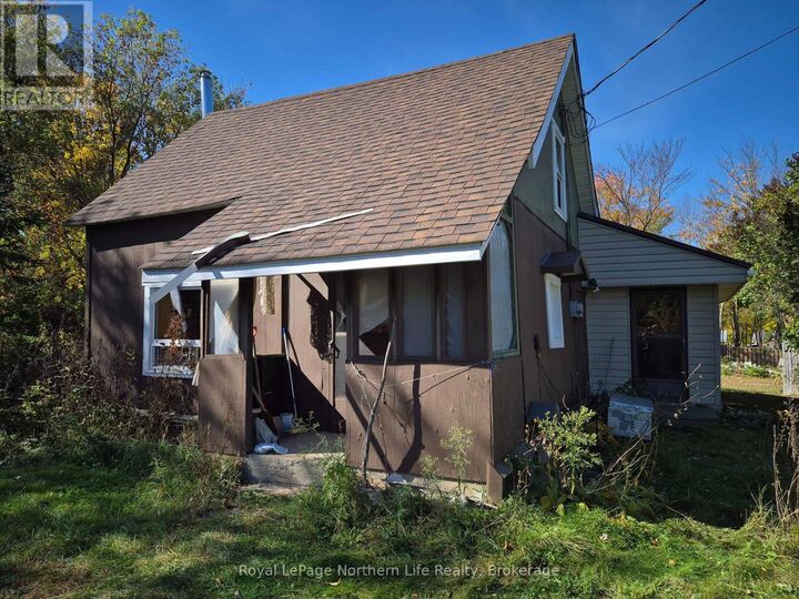Property Photo:  348B Poplar Street  ON P0H 1V0 