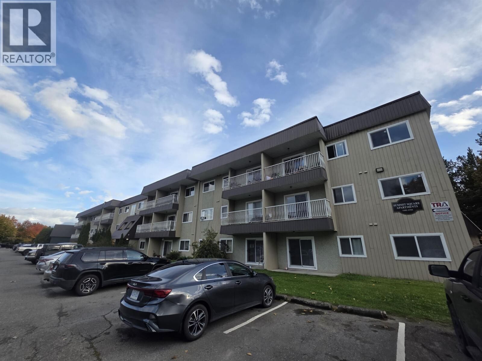 Property Photo:  2607 Pear Street 1203  BC V8G 4V5 
