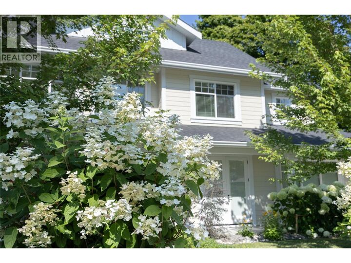 Property Photo:  2050 Long Street  BC V1Y 1L4 